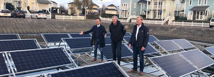 Drijvende zonnepanelen Hellevoetsluis